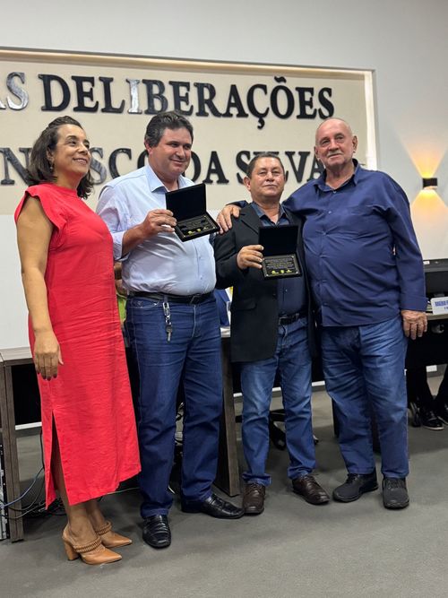 Câmara Municipal de Taquarussu realiza sessão solene para entrega de moções de parabenização.