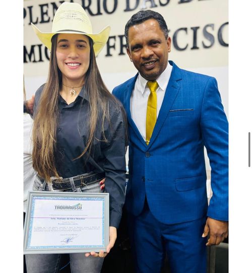 Câmara Municipal de Taquarussu realiza sessão solene para entrega de moções de parabenização.
